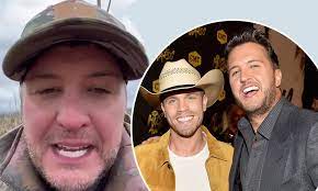 Luke Bryan apologizes to 'anybody that doesn't understand my humor' after  bizarre Dustin Lynch intro | Daily Mail Online
