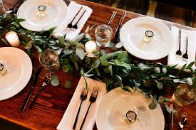 3 dinner party decorations ideas