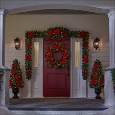 how to decorate a door for christmas