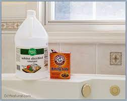 how to clean a jetted tub naturally