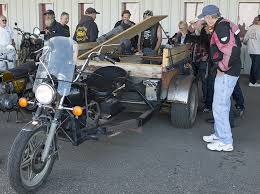 vine motorcycle rally in ponoka to