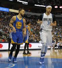 The curry brothers have had a reversal of roles this postseason. My Sons Threes Dell Curry Reveals Who S The Better Shot Steph Or Seth