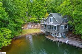lake lanier homes real estate