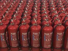 What are the different classes of fire extinguishers and how do they differ? Peace World Fire Extinguisher Alat Pemadam Api