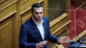 Την πέμπτη το μεσημέρι στις 30 ιουλίου ο τσίπρας έδωσε μία συνέντευξη στο ραδιόφωνο του ρ/σ «105,5 στο κόκκινο» στο δημοσιογράφο κώστα αρβανίτη. Tsipras Sth Boylh H Kybernhsh Ypey8ynh Gia Osa Symbainoyn Kai Osa Erxontai