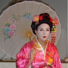 making a homemade geisha costume my