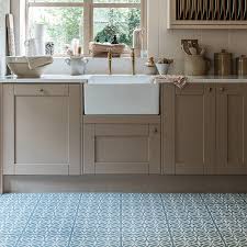 patterned luxury vinyl tile flooring