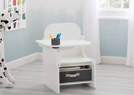 A toddler art desk with storage will make a great birthday gift for a little one who is likes to draw and. Delta Children Kids Desk With Cup Holder Reviews Wayfair