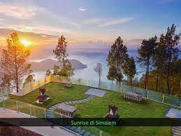 Gambar diambil dari: https://www.tripadvisor.com/Hotel_Review-g5988169-d3435960-Reviews-Taman_Simalem_Resort-Merek_North_Sumatra_Sumatra.html