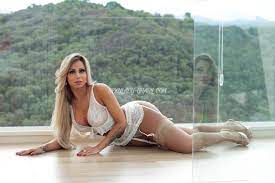 Sexylady on X: Acompanhante de luxo em Goiânia GO AGHATA  FERRAZ...t.cosTjJIA22KA #Sexylady #Travestis #Transex # Acompanhantes #GarotasdePrograma #Loiras #Morenas #Lindas #Gatas #Safadas  #Luxo #GP #AcompanhantesTransex #AcompanhantesTravestis ...