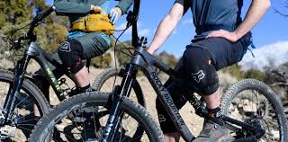 the 7 best mountain bike knee pads of
