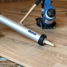 professional hardwood floor installers