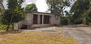 maison sainte anne 97180 guadeloupe