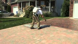 Follow label directions to apply masonry sealer. Techniseal How To Apply A Water Based Wet Look Paver Sealer Youtube