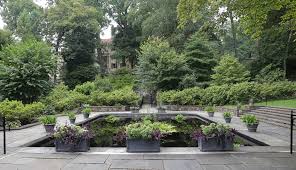 philly area gardens and arboretums