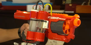 Crazy nerf gun mods is brought to you by pdk films, the largest nerf channel on esvid! Diy Maker Peter Sripol Makes Nerf Gun Powered By Hydrogen