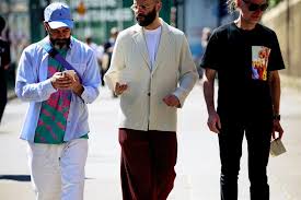The best street style from milan fashion week men's. Best Street Style Paris Fashion Week Men S Ss20 Hypebae