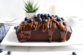 chocolate and blueberry cake mia