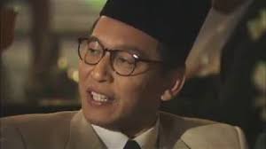 While two of them grudgingly carry out the request made by the publisher, zahari, one of them takes on the role enthusiastically. 1957 Hati Malaya Full Hd Part 1 Cute766