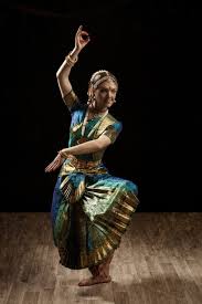 indian clical dance bharatanatyam dancer