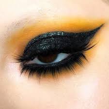 goth eye makeup with black shadow