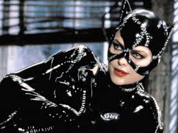 Michelle pfeiffer on monday gave batman fans a thrill when she posted on social media that she found her whip used as catwoman in batman returns. Batman Returns Producer Remembers When Michelle Pfeiffer Replaced Annette Bening As Catwoman
