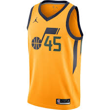 If you are a true fan of the game, there's nothing like. Donovan Mitchell Maillot Statement Swingman Utah Jazz Cv9496 719 2020 21 Baskettemple
