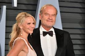 Frasier crane on cheers and frasier (he used to hold the record for the longest duration of portraying a character on tv, tied with james arness for gunsmoke, not counting voice. Kelsey Grammer Says Trump Could Win In 2020 Wife Adds Climate Change Is Fake