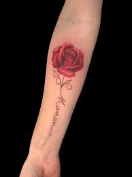 Tatouage rose | Tatouage rose, Tattoo avant bras, Tatouage rose rouge
