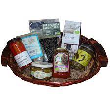 gift basket with 7 organic greek