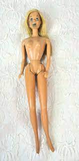 Vintage 1970'S The Sun Set Twist n Turn Waist Malibu Barbie 1067 Nude  🍊TLC face | eBay