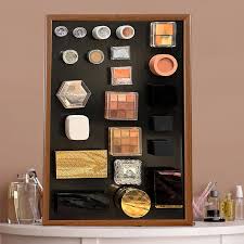 magnetic suction plate makeup wall