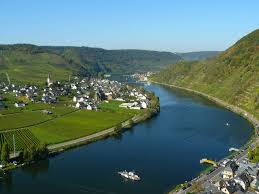365 km long and one of germany's longest premium hiking routes: The Top 10 Things To See And Do In The Moselle Valley