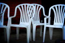 Have tried unsuccessfully to clean them. How To Clean Plastic Chairs Cleaning Hacks Homeaholic Net