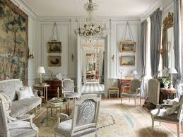 16 Interiors from Enchanting European Estates | Georgian interiors, French  country house, Open living room gambar png