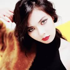 Résultat de recherche d'images pour "hyuna gifs"