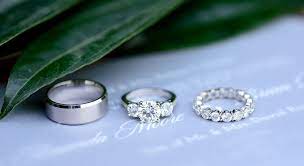 There are pros and cons to choosing tantalum for your wedding ring but generally, most people agree that the pros outweigh the cons. Pros Cons White Gold Wedding And Engagement Rings Long S Jewelers