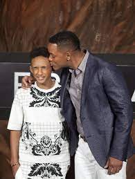 will smith embarres son on red carpet
