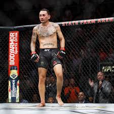 Latest on max holloway including news, stats, videos, highlights and more on espn. Monday Morning Hangover What S Next For Max Holloway After Ufc 236 Title Loss Mmamania Com