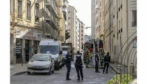 Lyon. Une bouteille de gaz explose sur un chantier : trois pompiers  légèrement blessés