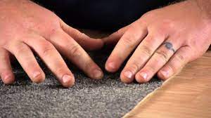 how to fix a carpet after the threads