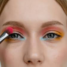 eye makeup trends we re crushing on