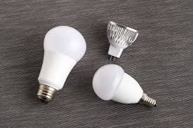 how do i know what base my light bulb