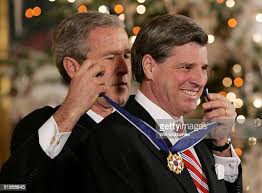 27 President Bush Presents Medal Of Freedom To Bremer Franks And Tenet  Photos and Premium High Res Pictures - Getty Images