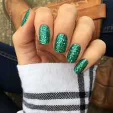 Green & gold christmas water marble nail art tutorial. Easy Christmas Glitter Nails Christmas Nails Diy Christmas Nails Acrylic Holiday Nails Christmas