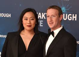 Facebook ceo mark zuckerberg and his wife priscilla chan are expecting another baby girl. 8 Bewitching Things That Made Billionaire Mark Zuckerberg Fall In Love With Priscilla Chan