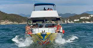 huatulco premium boat tour with