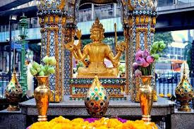 8 magnificent hindu temples in bangkok