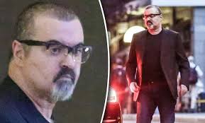 Michael's boyfriend, fadi dawaz, announced on twitter that he was the one who found michael dead on christmas day as friends and fans gather at michael's. George Michael Dead Cause Of Death Unexplained