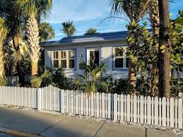 houses for in st pete beach fl
